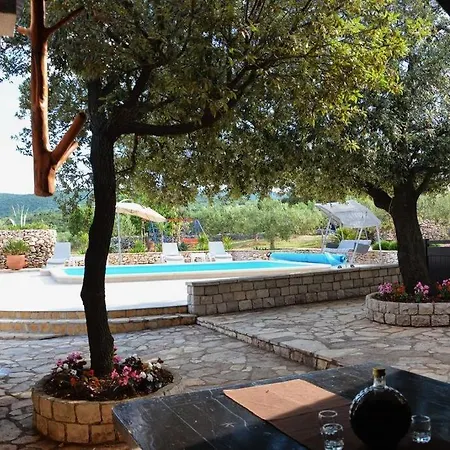 펜션 House In With Terrace, Wifi, Washing Machine *