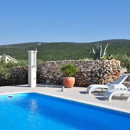 House In With Terrace, Wifi, Washing Machine 펜션 *